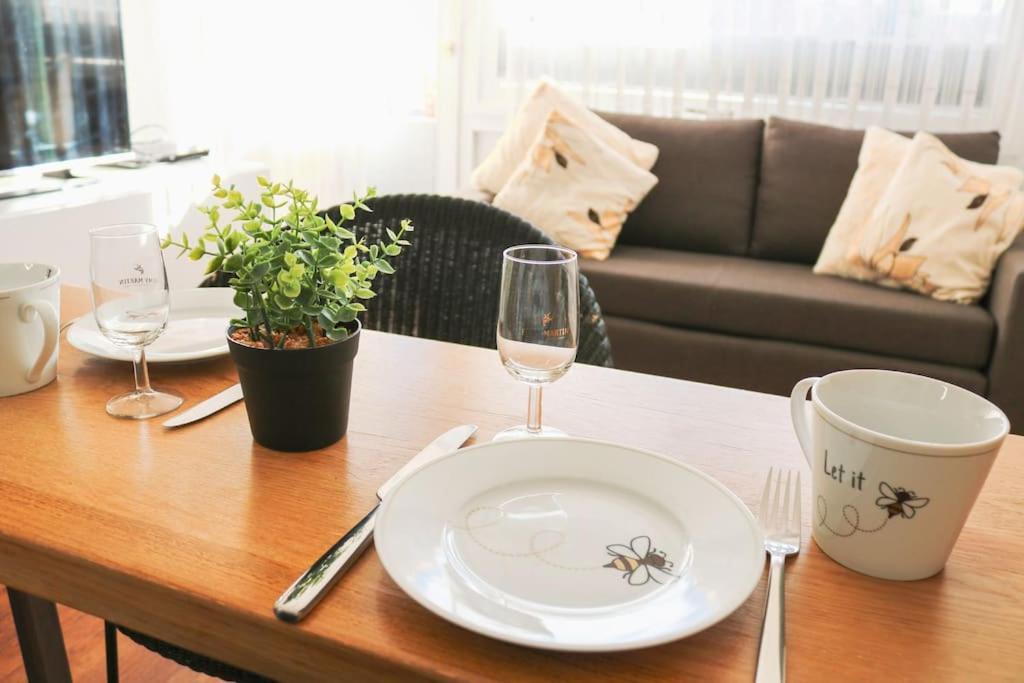 Apartement Nathalie - Wellness Mit Pool Und Sauna シュルッフゼー エクステリア 写真