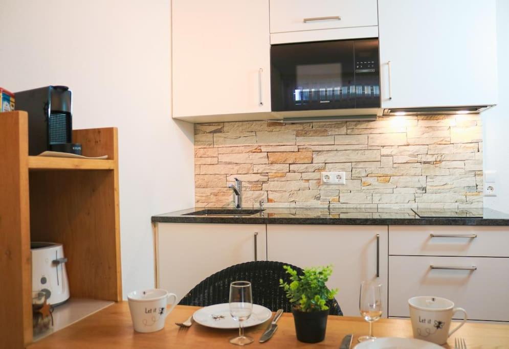 Apartement Nathalie - Wellness Mit Pool Und Sauna シュルッフゼー エクステリア 写真